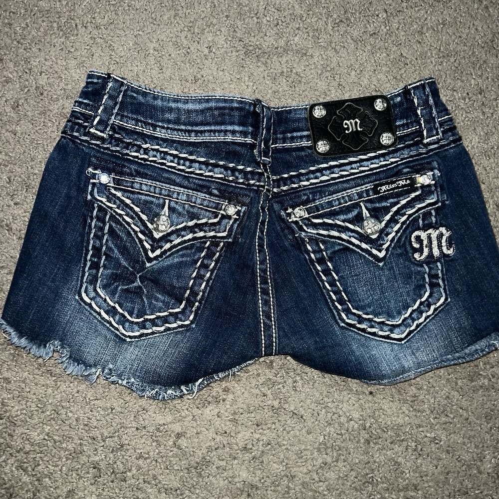Miss Me Signature Shorts Womens 27 Denim Rhinestone Distressed Flap Pocket Bling